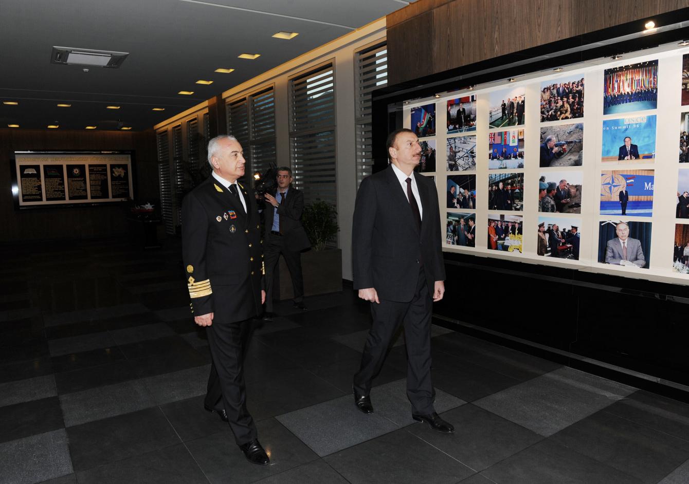 gallery-photo