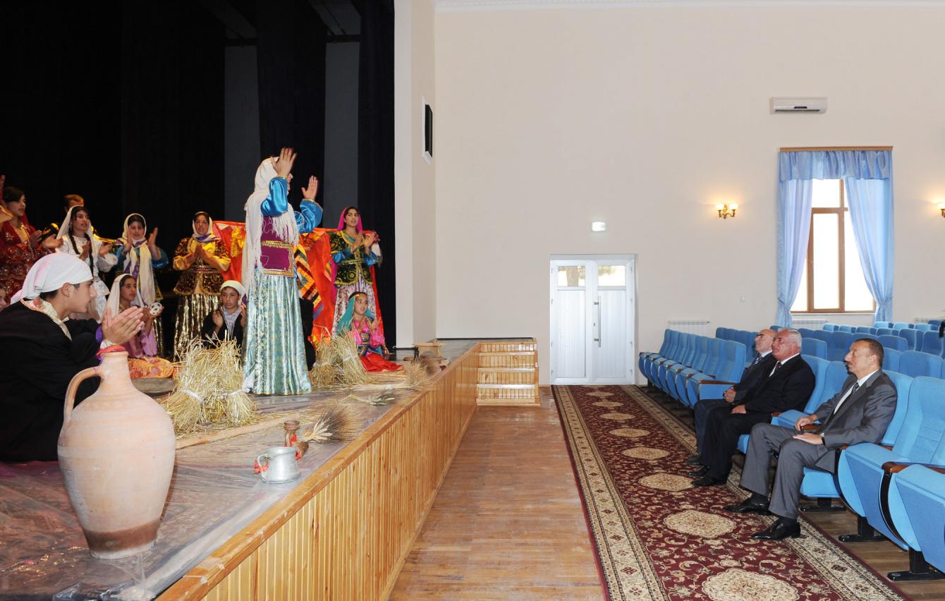 gallery-photo