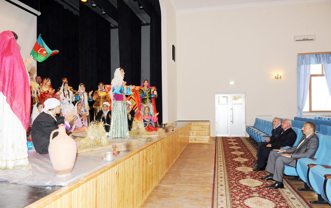 gallery-photo