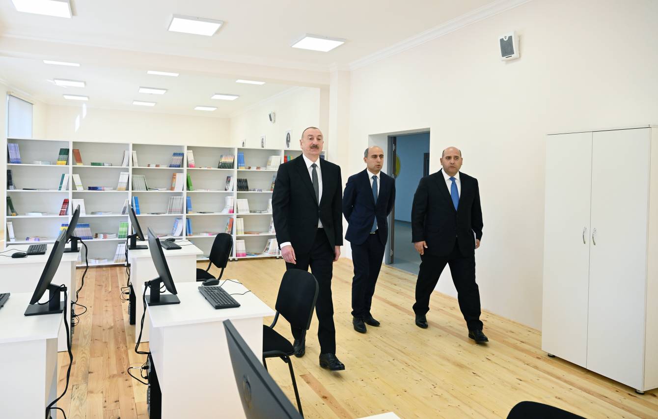gallery-photo