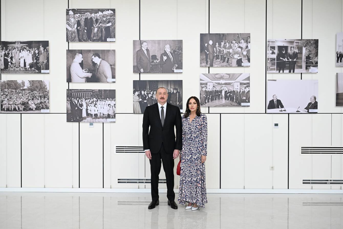 gallery-photo