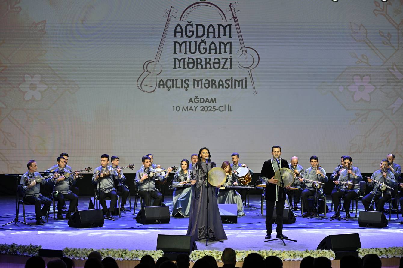 gallery-photo