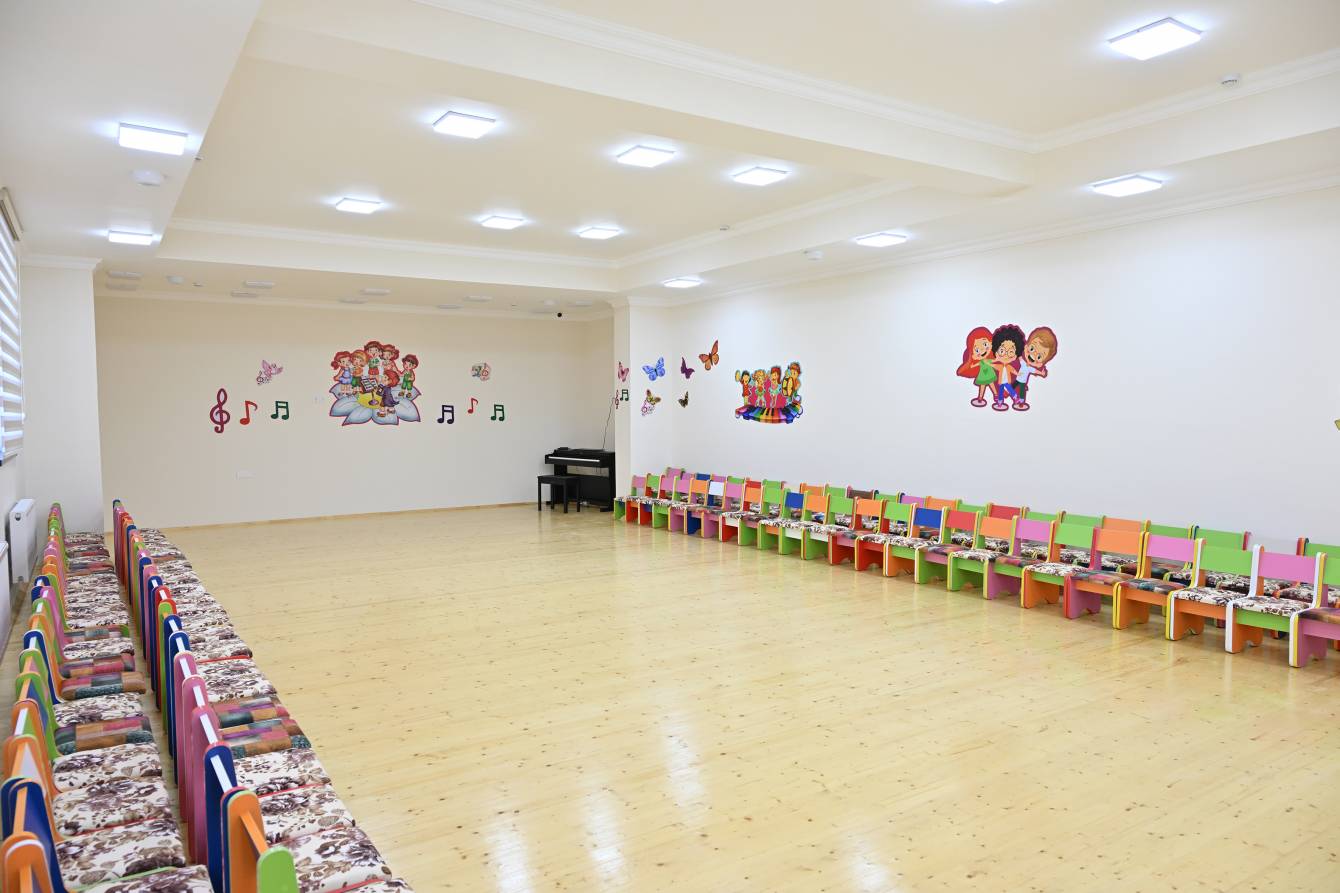 gallery-photo