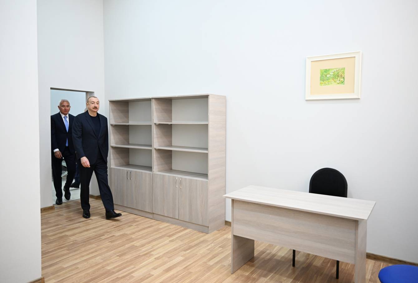 gallery-photo