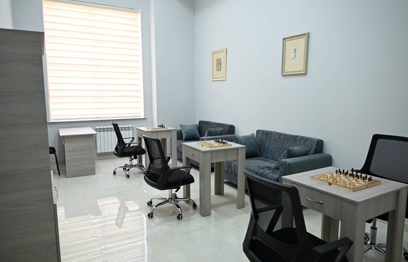 gallery-photo