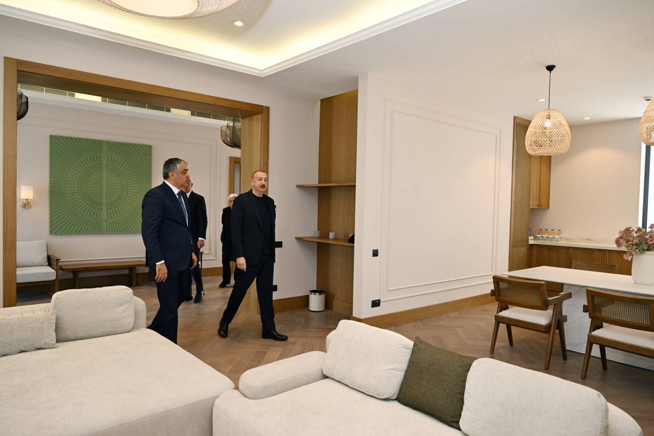 gallery-photo