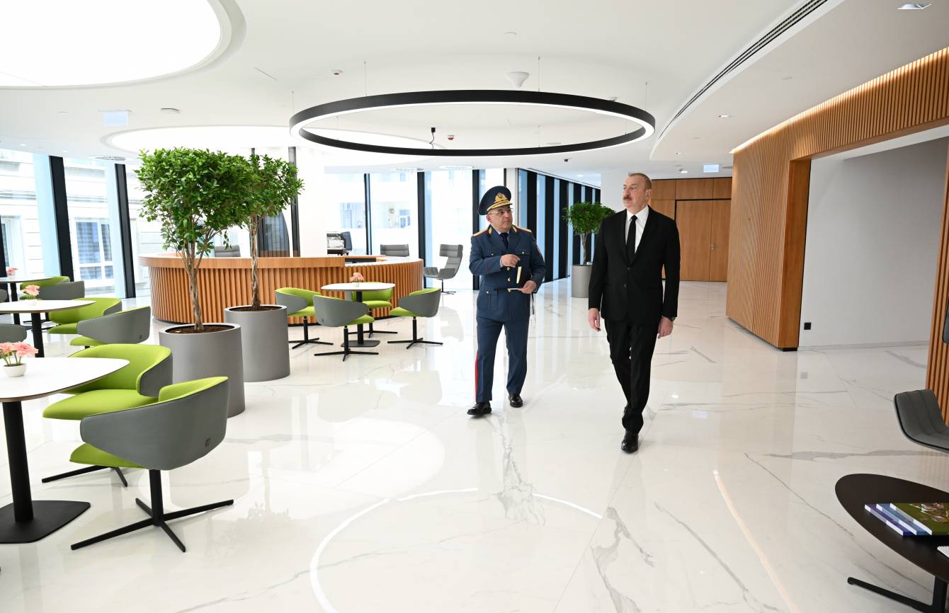 gallery-photo