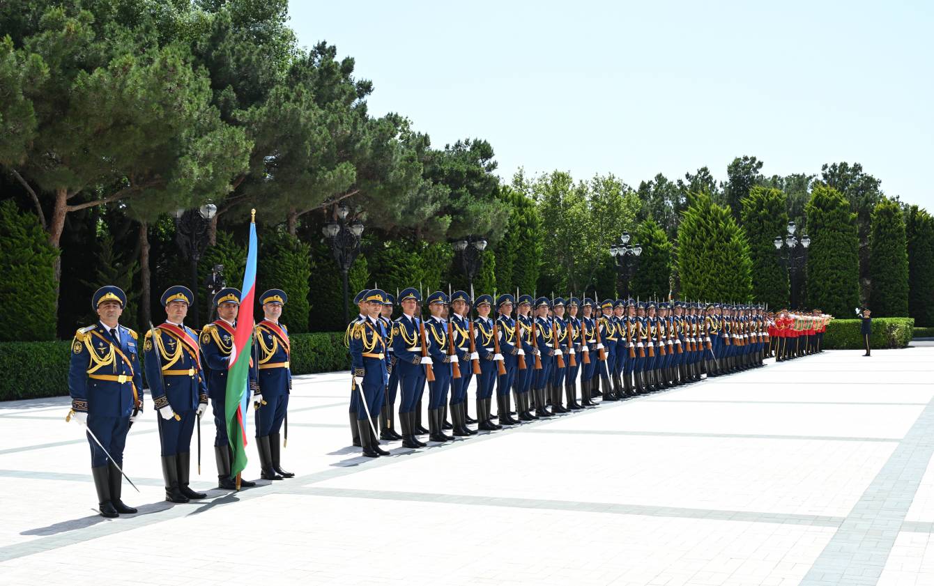 gallery-photo