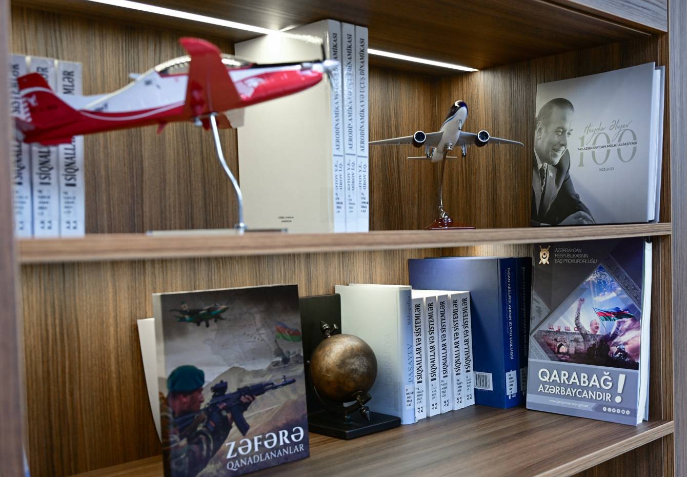gallery-photo