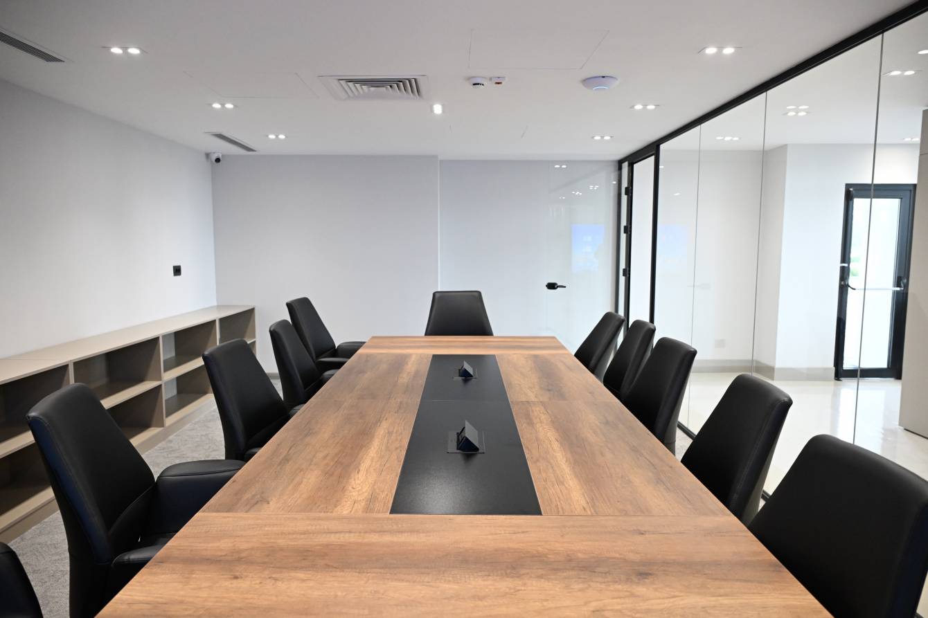 gallery-photo