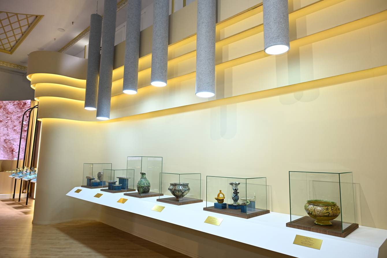 gallery-photo