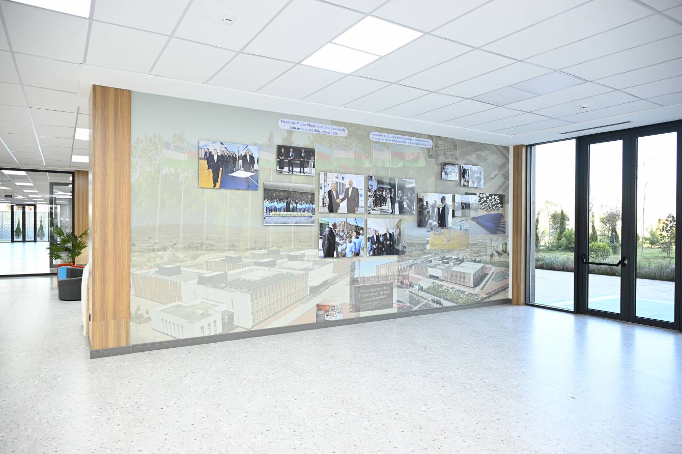 gallery-photo