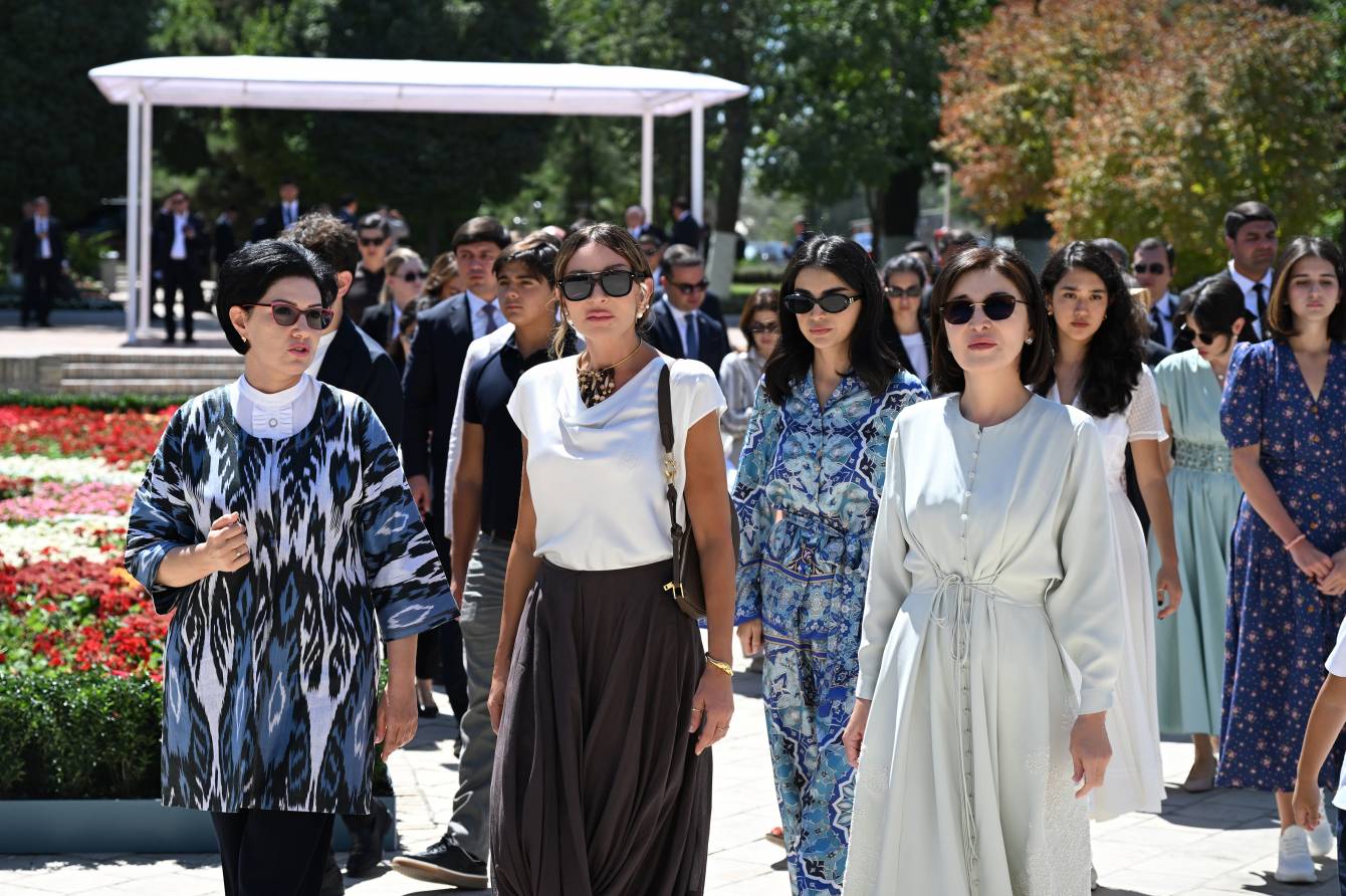 gallery-photo