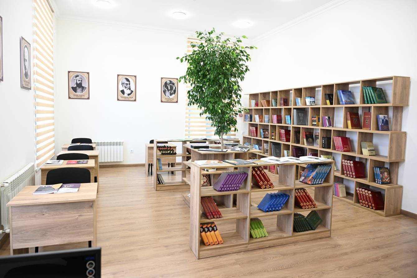 gallery-photo