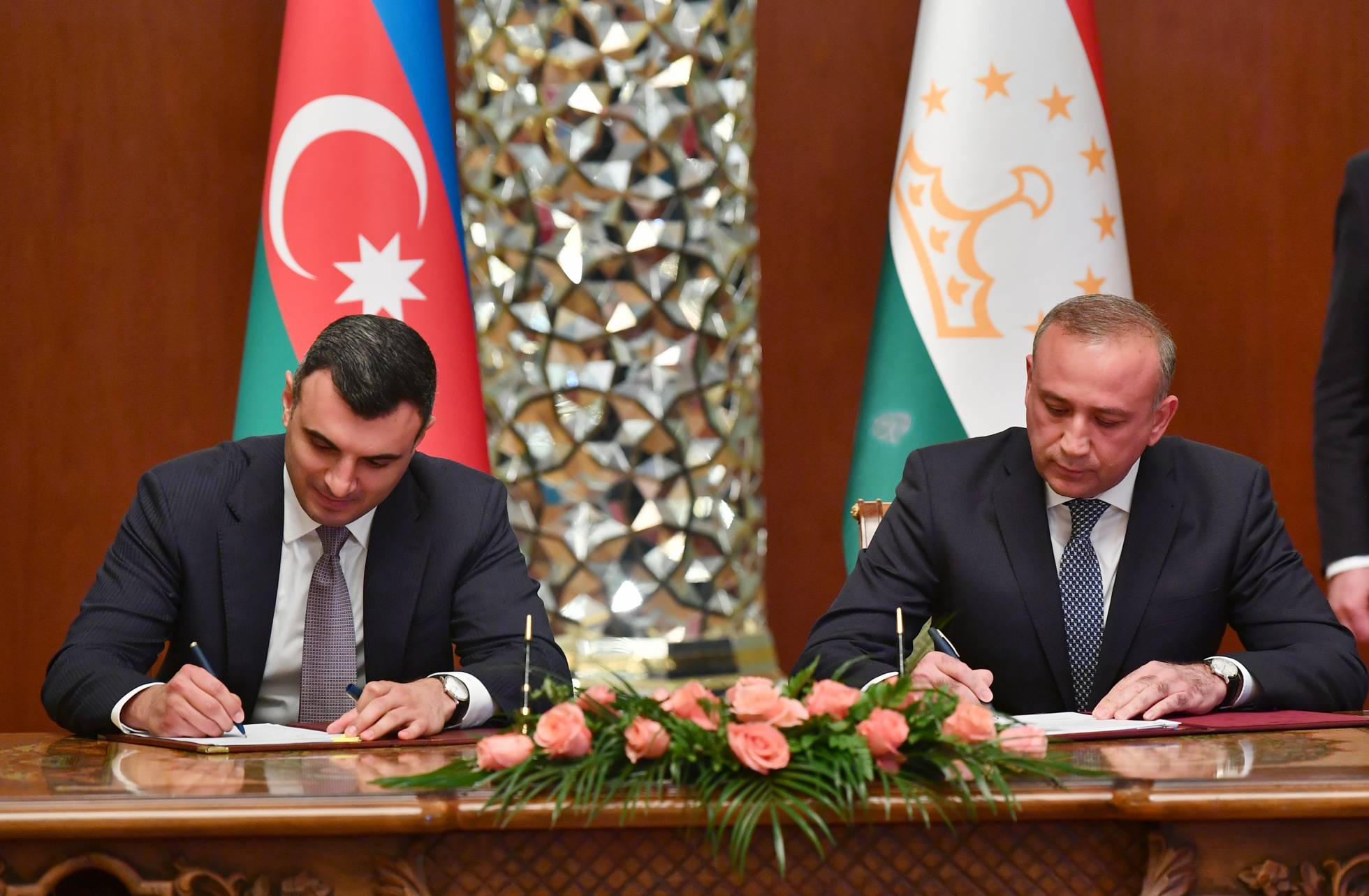 Таджикские документы. Таджикистан и Азербайджан.