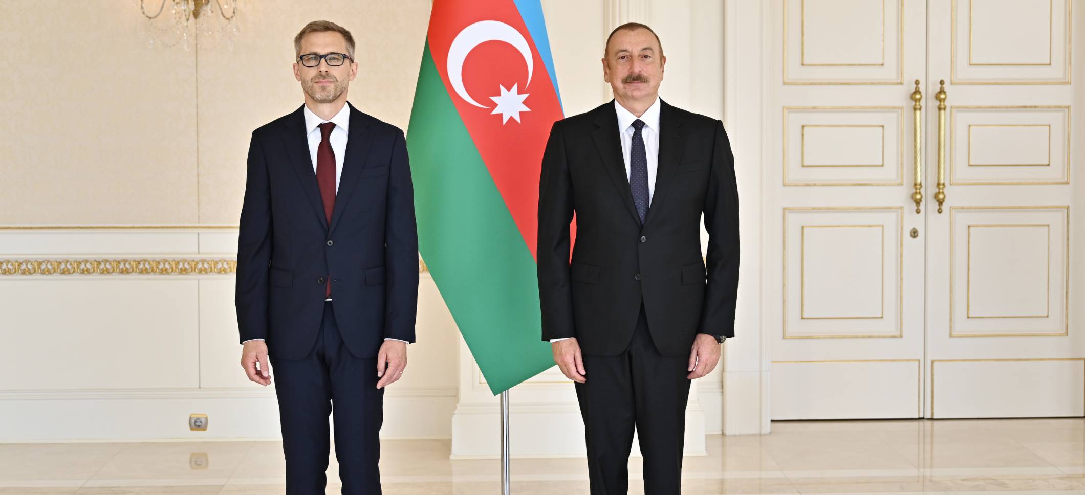 Ilham Aliyev accepted credentials of incoming ambassador of Sweden