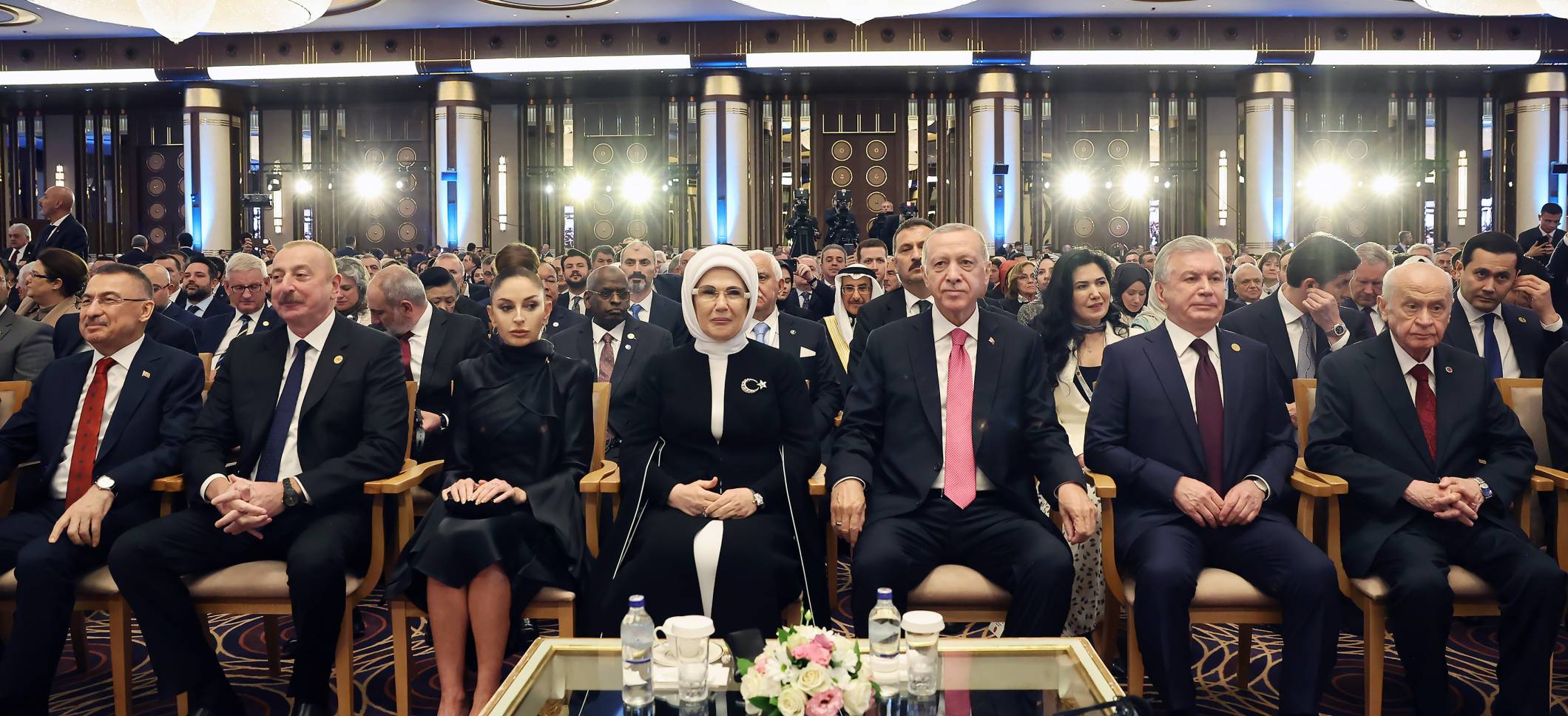 Ильхам Алиев и Первая леди Мехрибан Алиева приняли участие в церемонии начала исполнения полномочий Президентом Реджепом Тайипом Эрдоганом