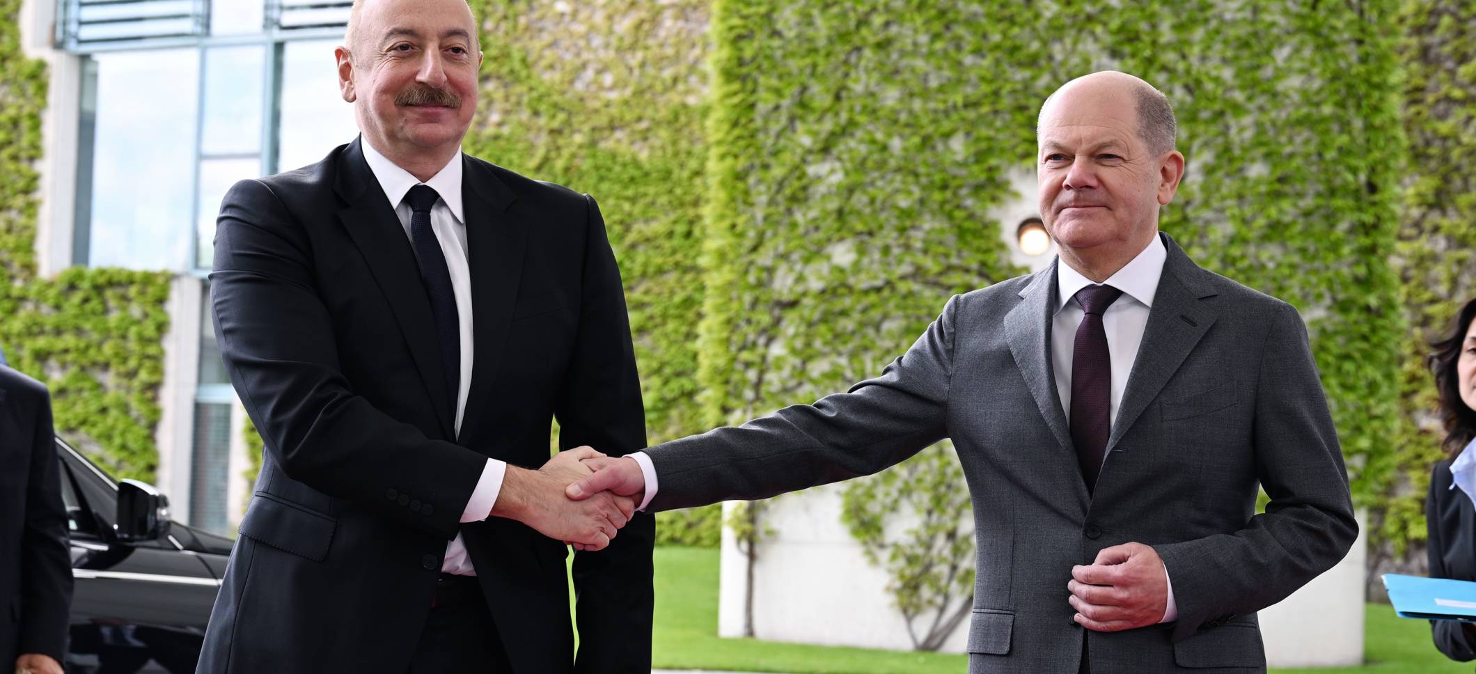 В Берлине началась встреча Ильхама Алиева и Канцлера Германии Олафа Шольца один на один