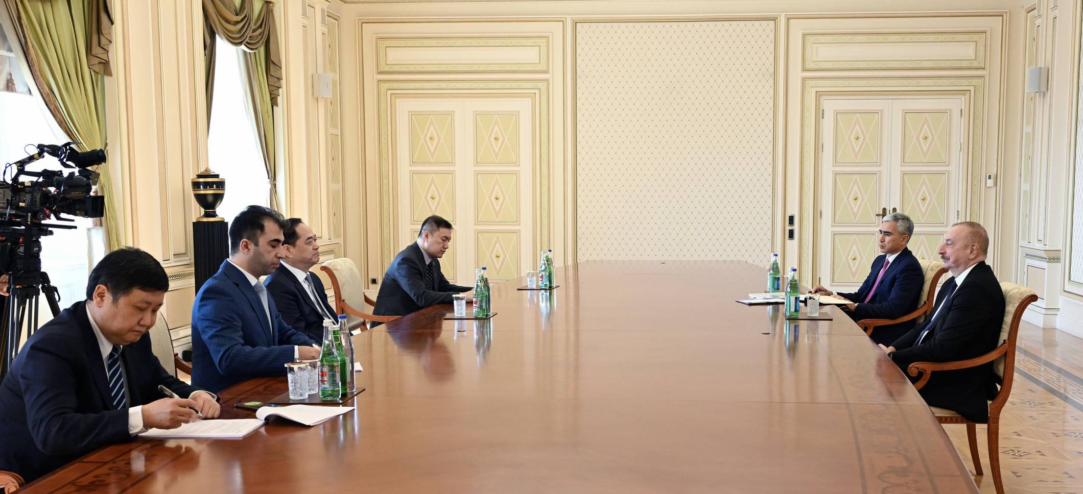 Ilham Aliyev received President of Chinese People's Association for Friendship with Foreign Countries
