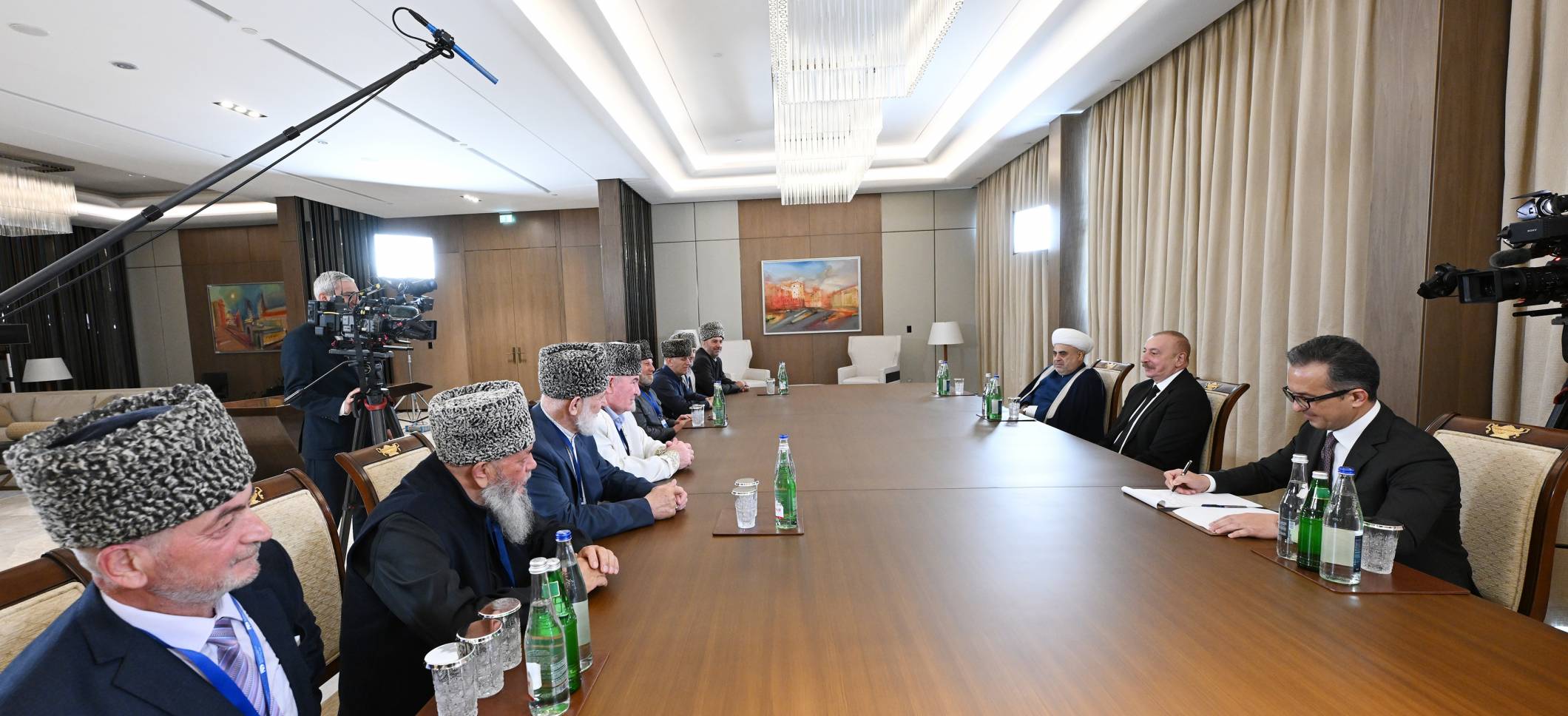 Ильхам Алиев принял делегацию муфтиев Северо-Кавказского региона России