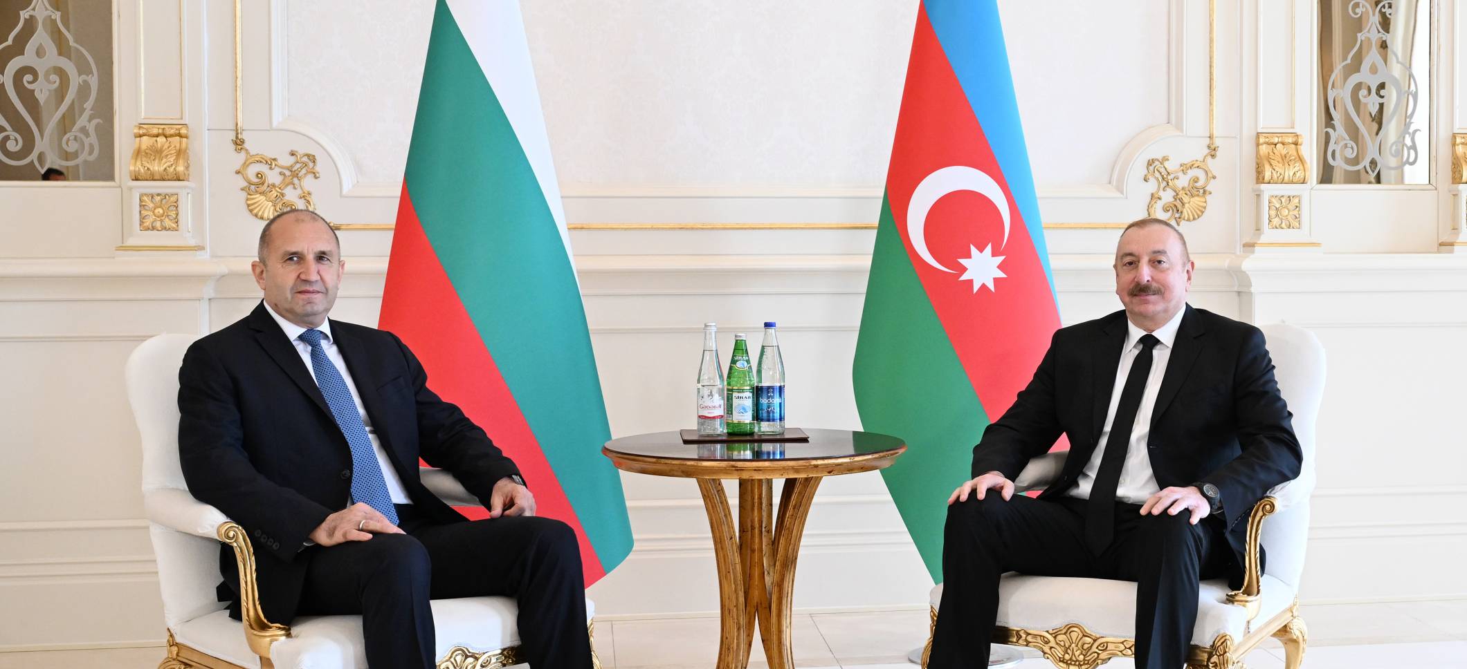 Ilham Aliyev’s one-on-one meeting with President of Bulgaria Rumen Radev started