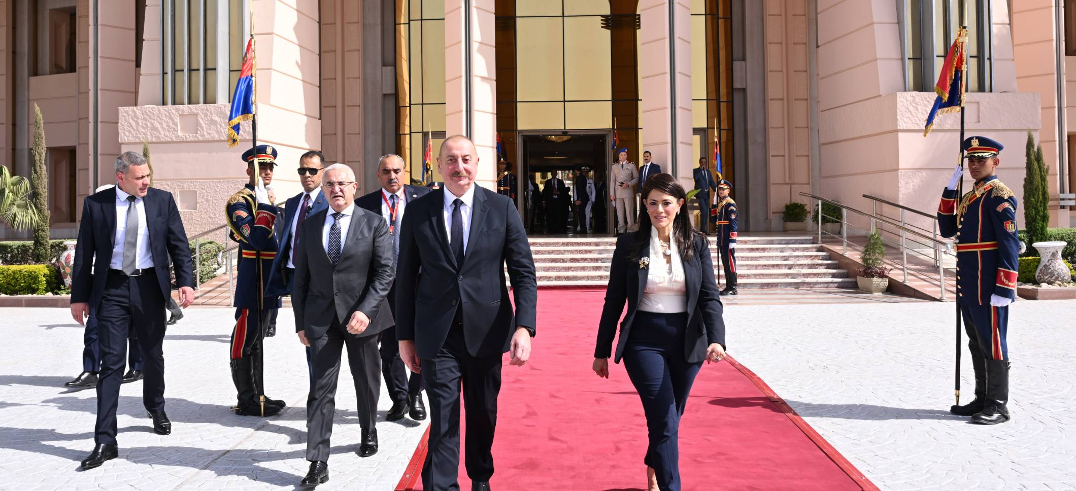 Ilham Aliyev completed his official visit to Egypt