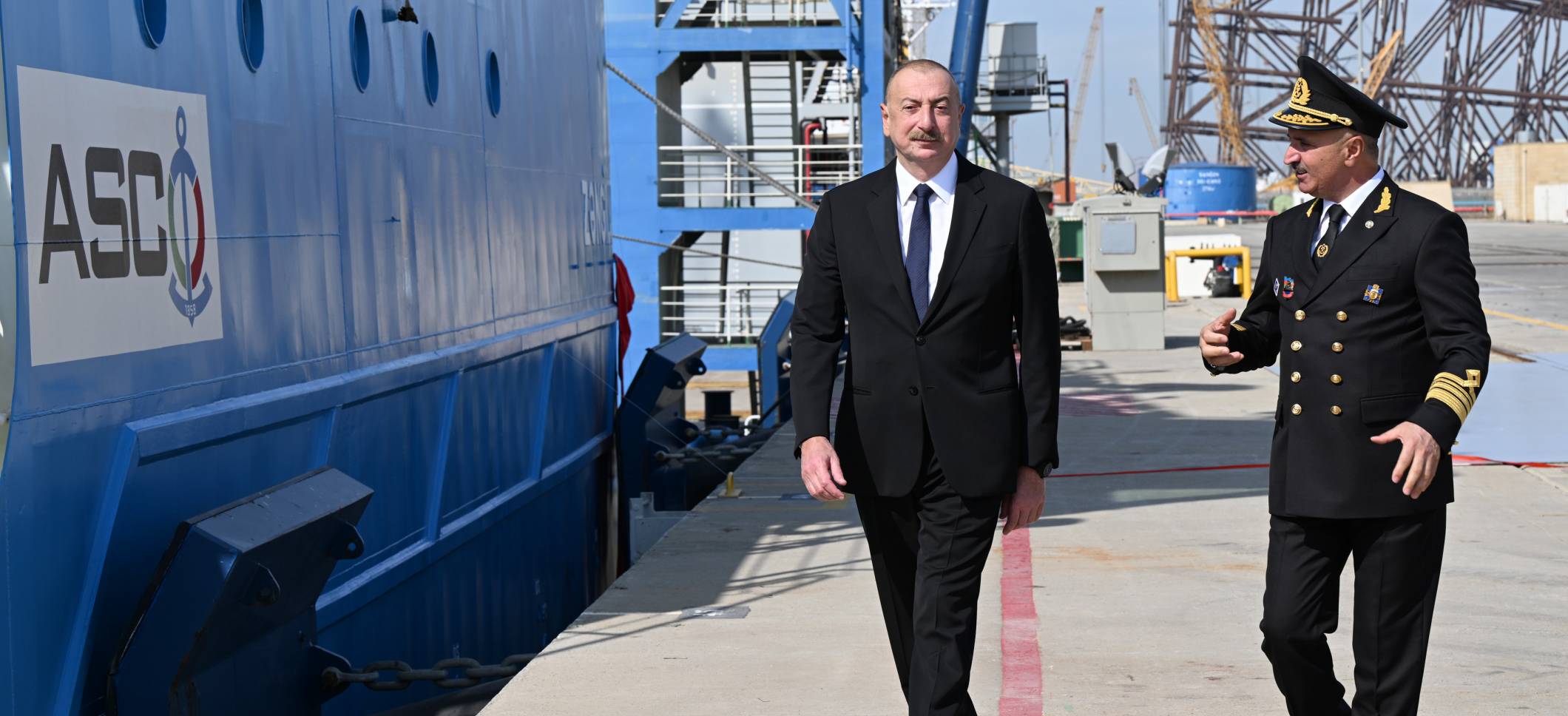 Ильхам Алиев принял участие в церемонии сдачи в эксплуатацию танкера «Зангилан»