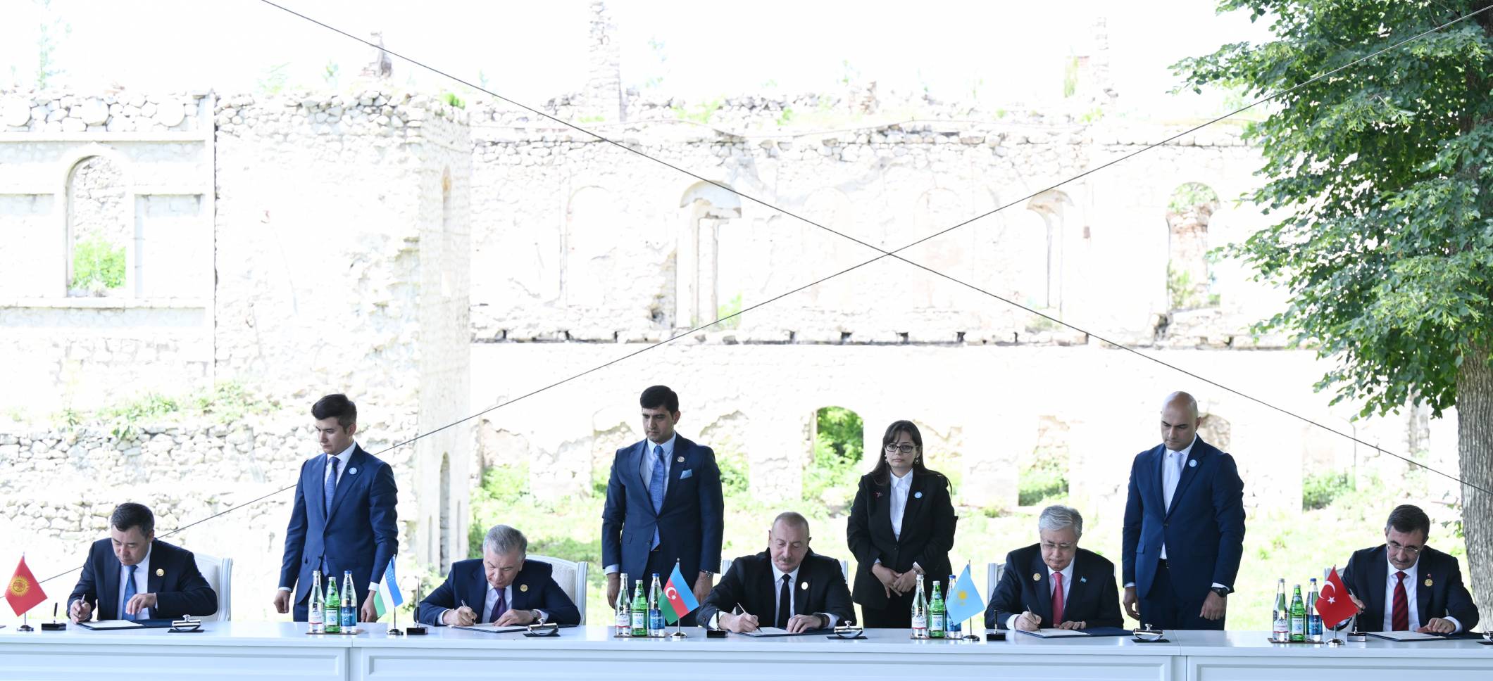 В Шуше состоялась церемония подписания Карабахской декларации Саммита Организации тюркских государств