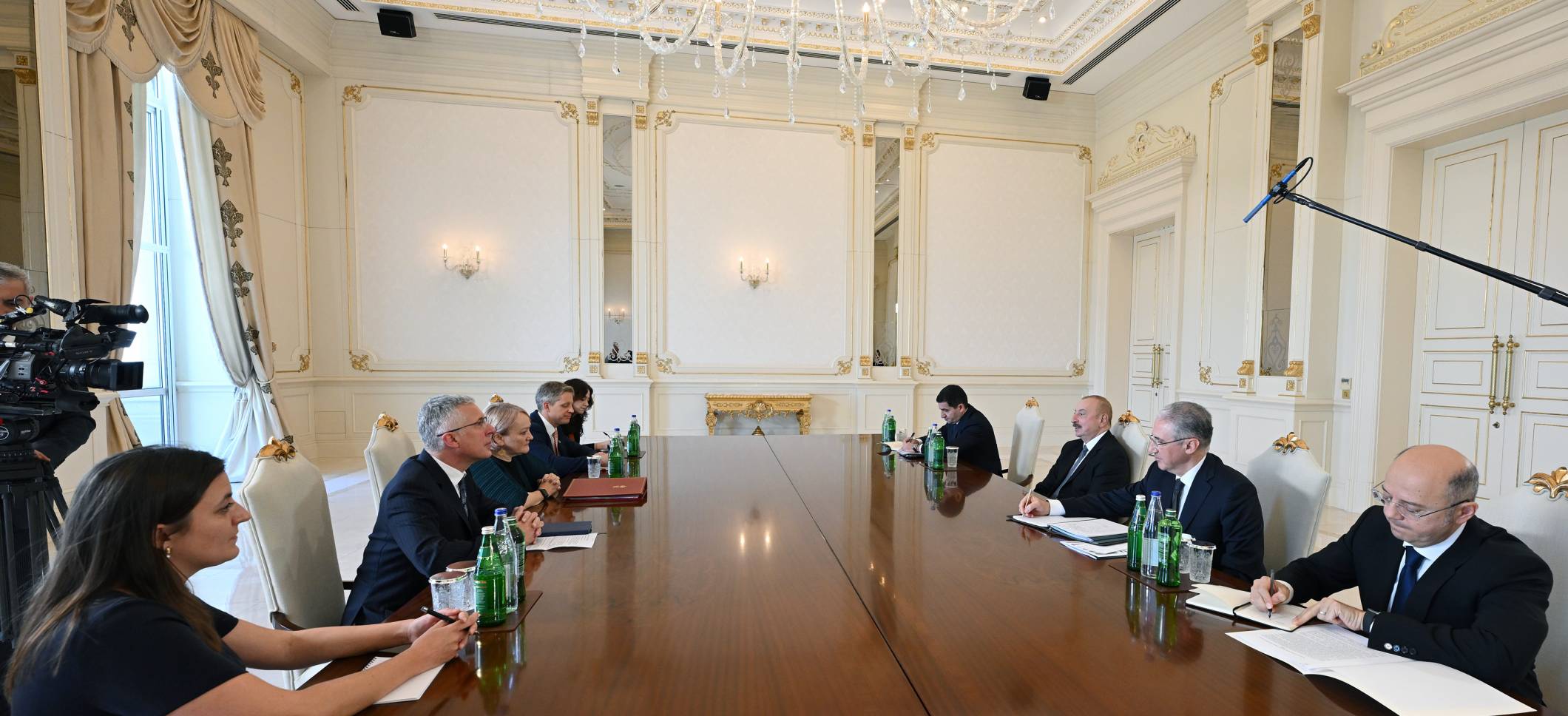 Ilham Aliyev received UK Minister for Climate