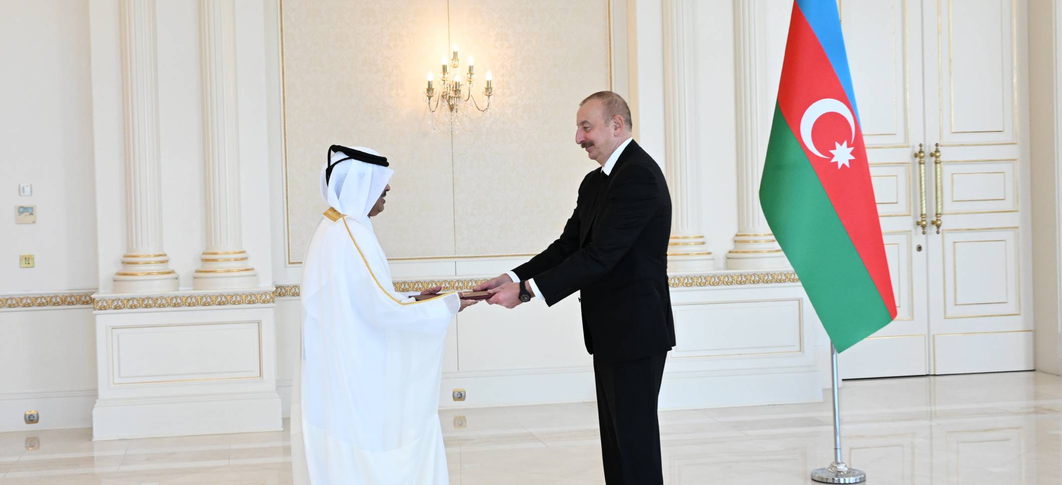 Ilham Aliyev received credentials of incoming ambassador of Qatar