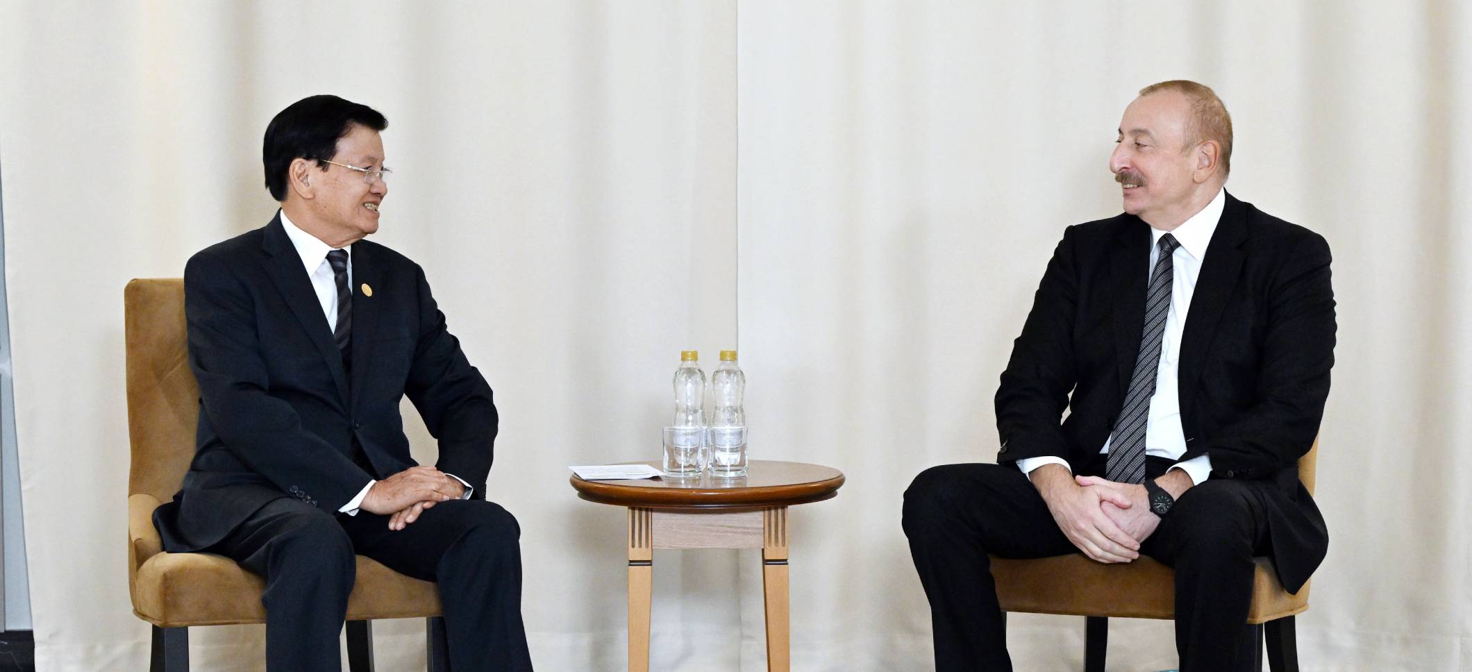 Ilham Aliyev met with President of Laos in Kazan