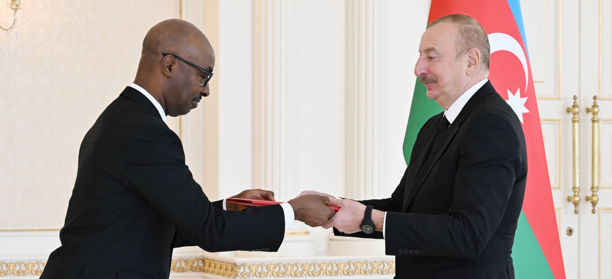 Ilham Aliyev received credentials of incoming ambassador of Rwanda to Azerbaijan