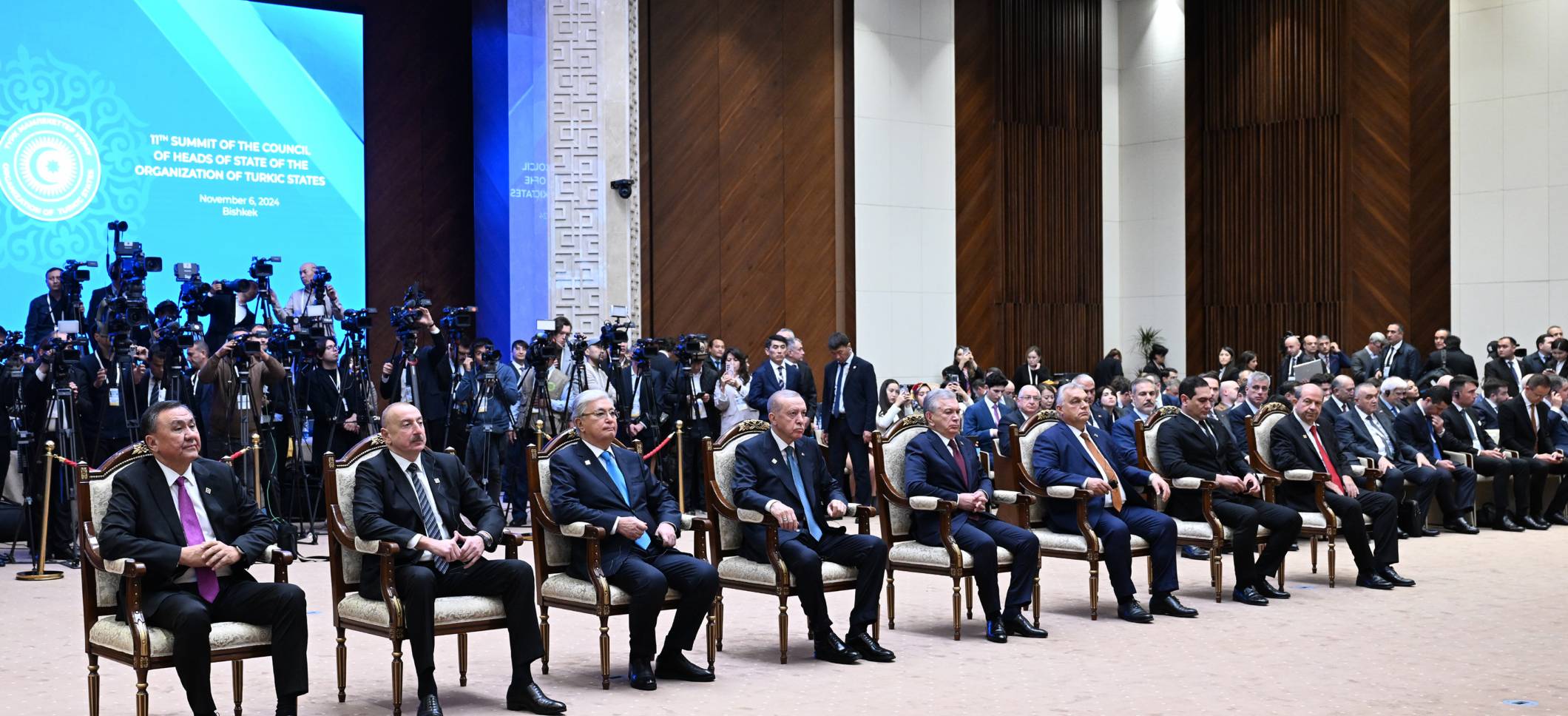 Ilham Aliyev attended award ceremony for Prime Minister of Hungary in Bishkek