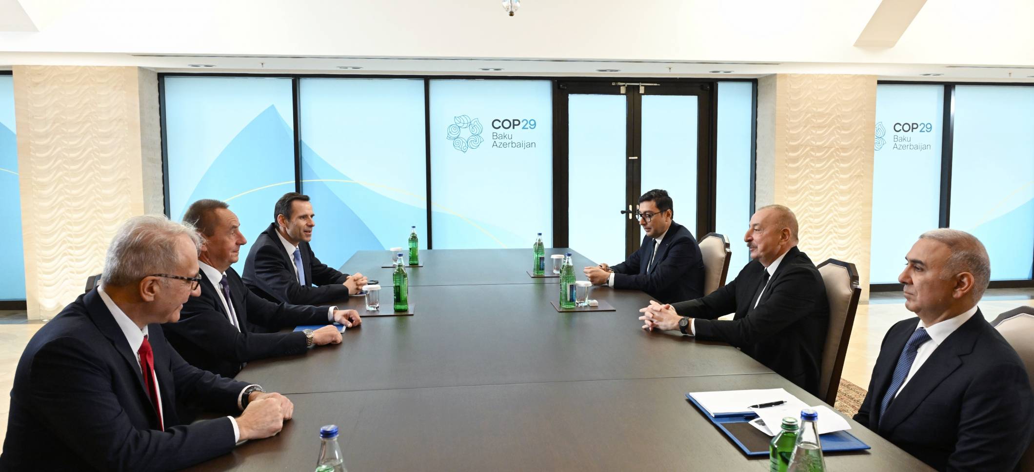 Ilham Aliyev met with Presidents of International Canoe, Rowing, and Dragon Boat Federations