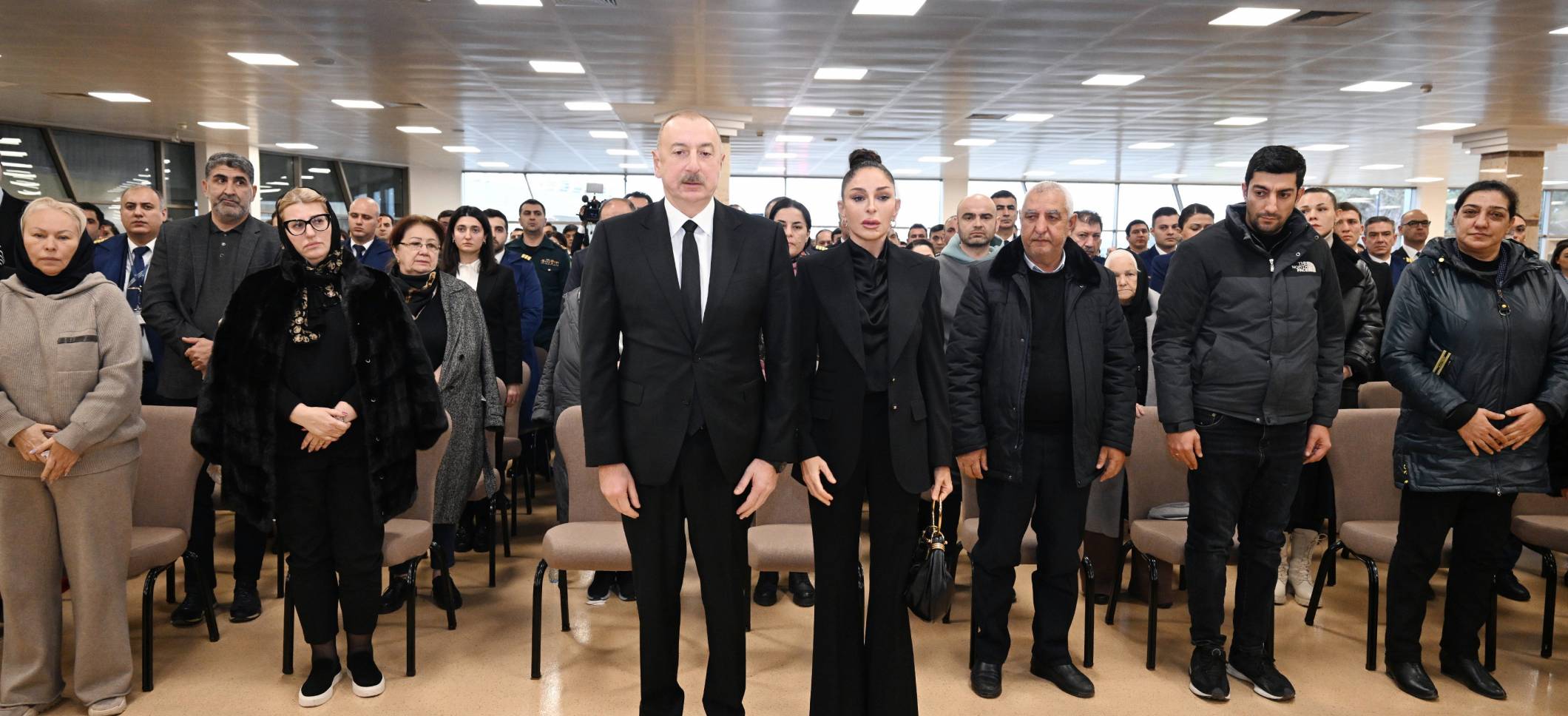 Ilham Aliyev attended farewell ceremony for crew members who perished in plane crash