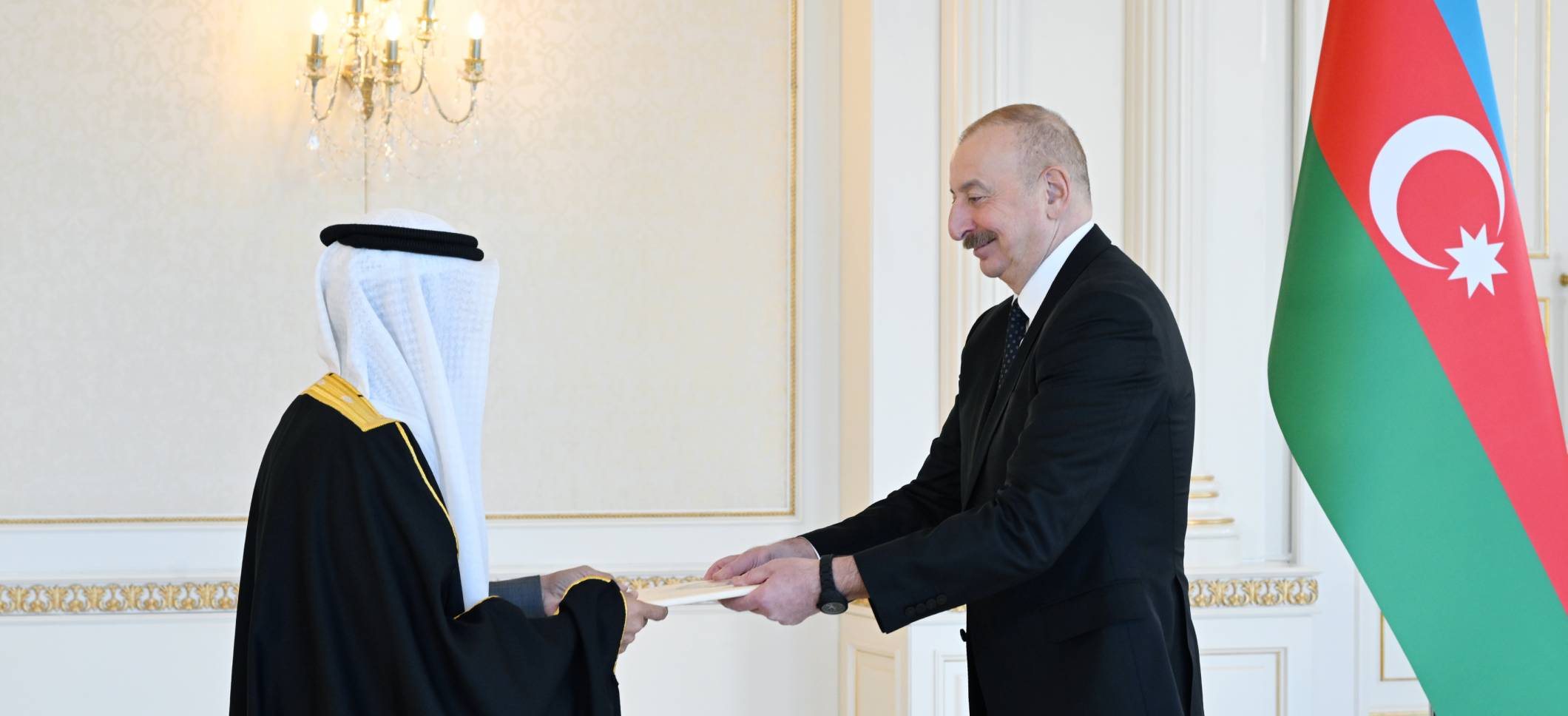 Ilham Aliyev received credentials of incoming Ambassador of Kuwait to Azerbaijan