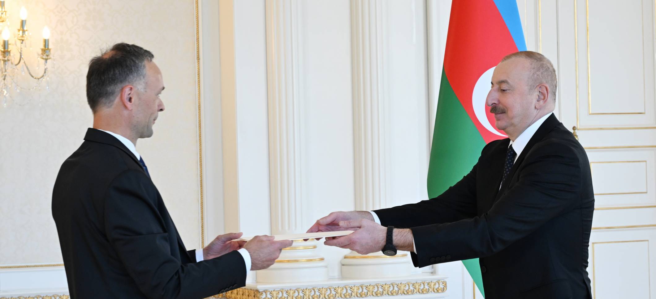 Ilham Aliyev received credentials of incoming ambassador of Lithuania to Azerbaijan