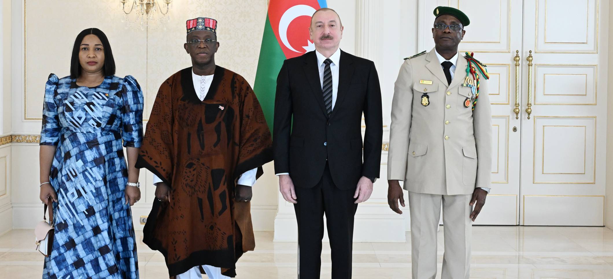 Ilham Aliyev received credentials of Guinea's newly appointed ambassador