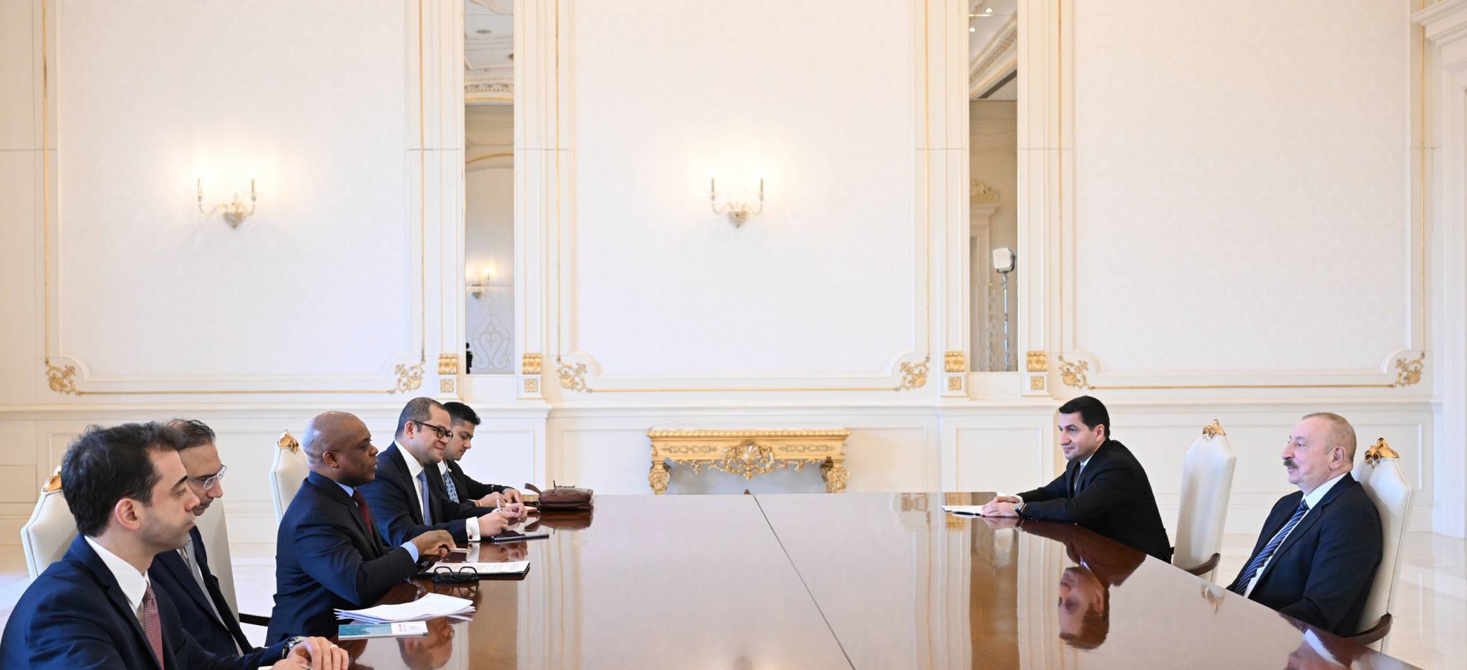 Ilham Aliyev received Secretary-General of D-8 Organization for Economic Cooperation