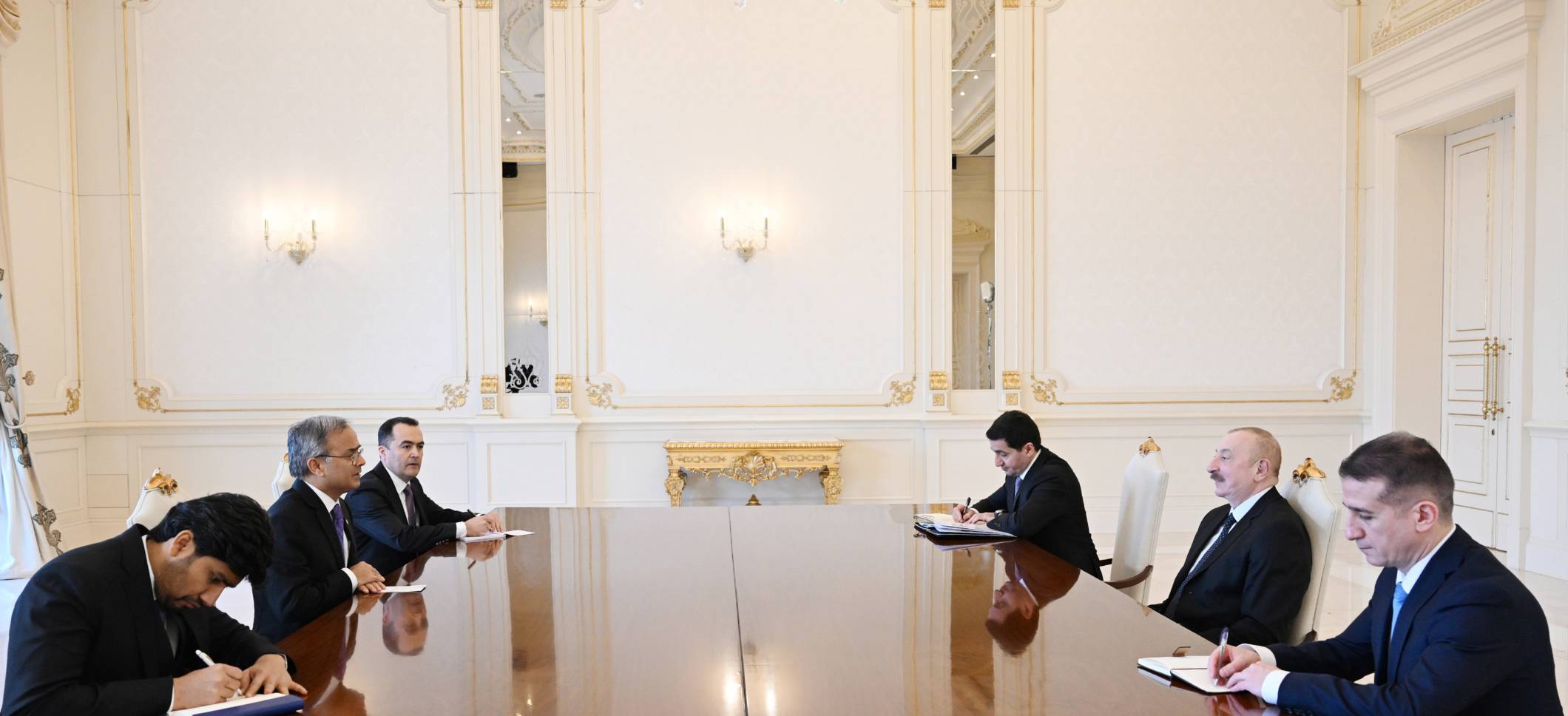 Ilham Aliyev received Secretary General of Economic Cooperation Organization