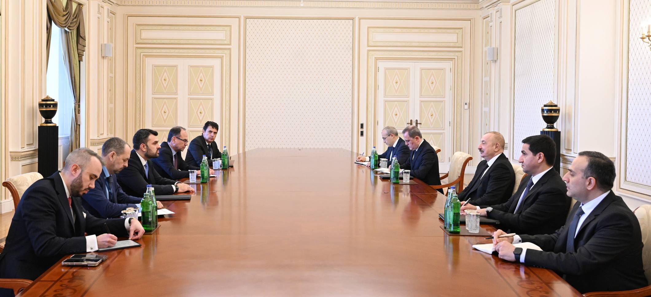 Ilham Aliyev received Bulgarian Foreign Minister