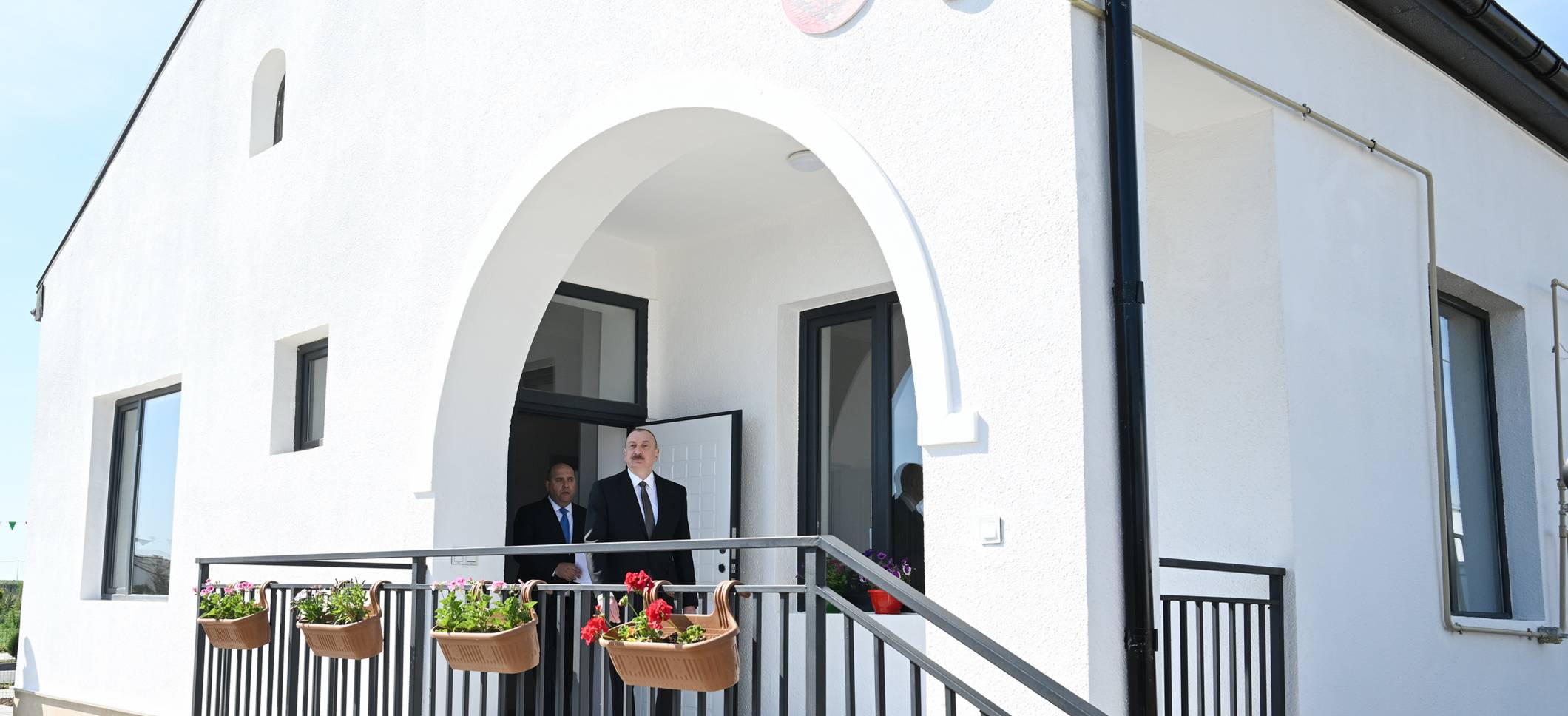 Ilham Aliyev examined newly built individual houses in Aghdam’s Kangarli village