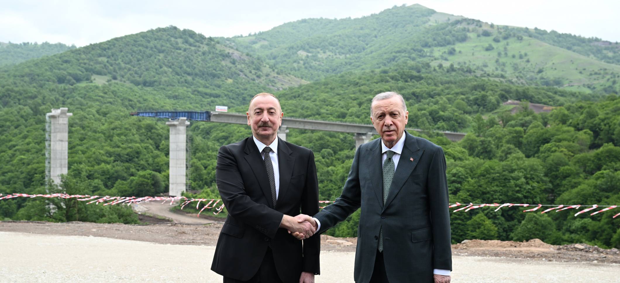 Presidents of Azerbaijan and Türkiye inspected progress on Kalbajar-Lachin highway construction
