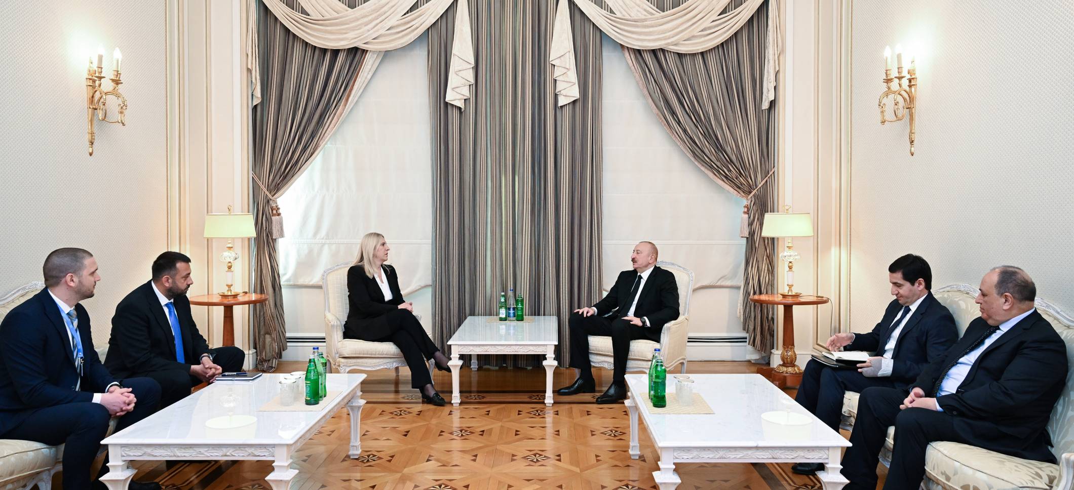İlham Əliyev Bosniya və Herseqovina Rəyasət Heyətinin üzvü ilə görüşüb
