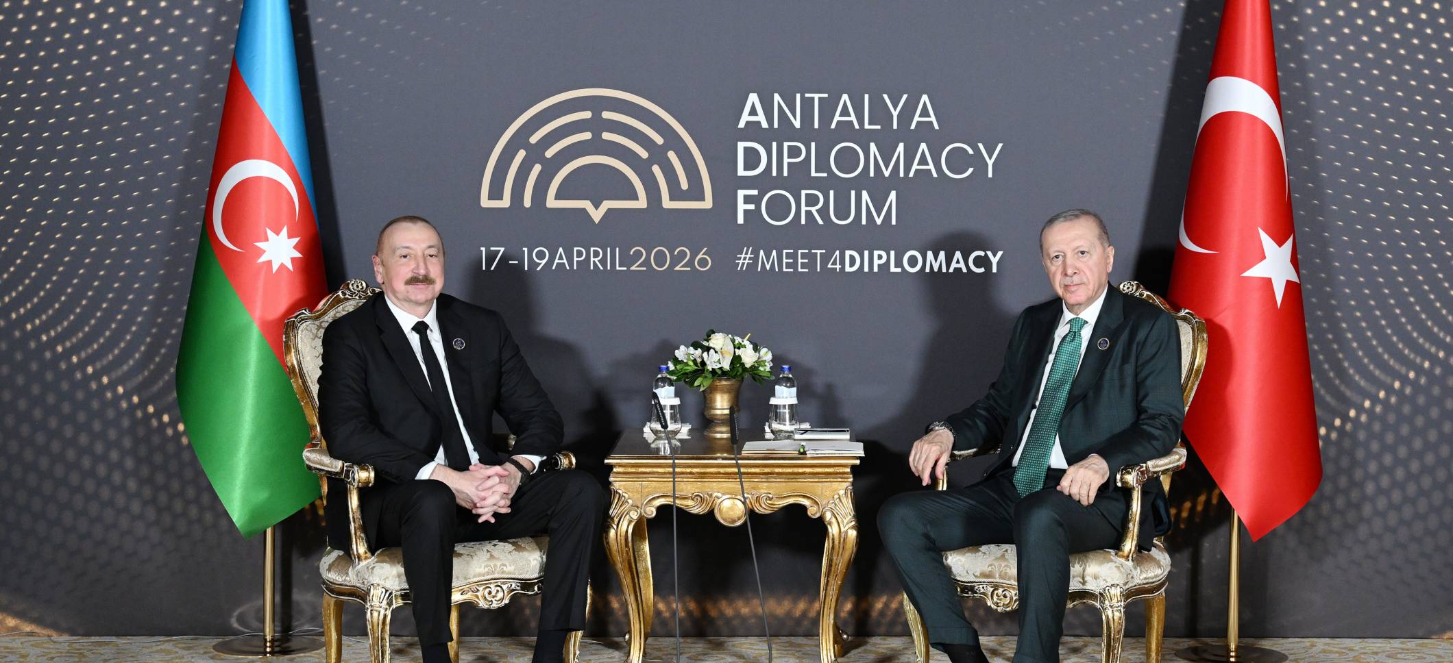 Antalyada Azərbaycan Prezidenti İlham Əliyevlə Türkiyə Prezidenti Rəcəb Tayyib Ərdoğanın görüşü keçirilib