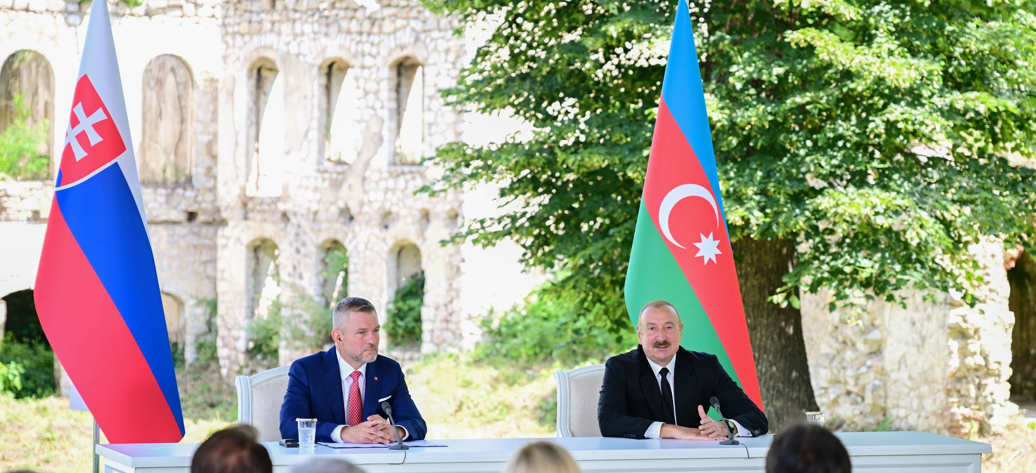Presidents of Azerbaijan and Slovakia delivered press statements