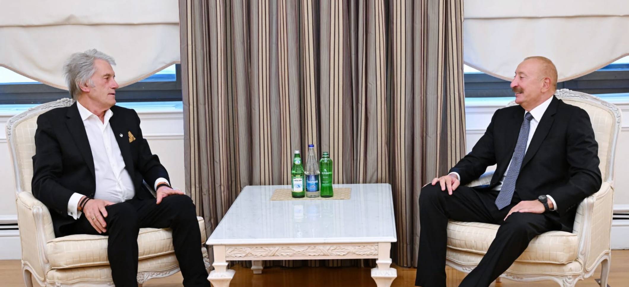 İlham Əliyev Ukraynanın sabiq Prezidenti Viktor Yuşşenko ilə görüşüb