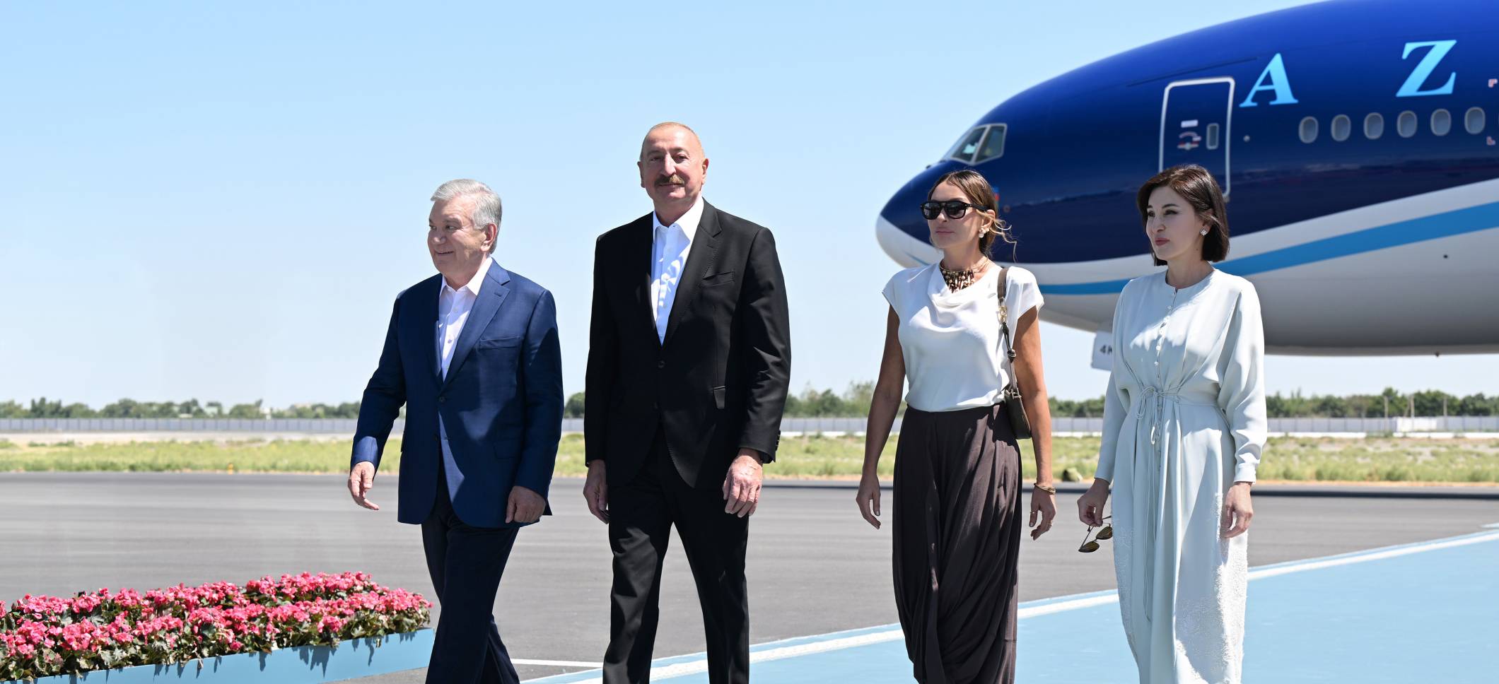 Ilham Aliyev and First Lady Mehriban Aliyeva arrived in Bukhara from Tashkent