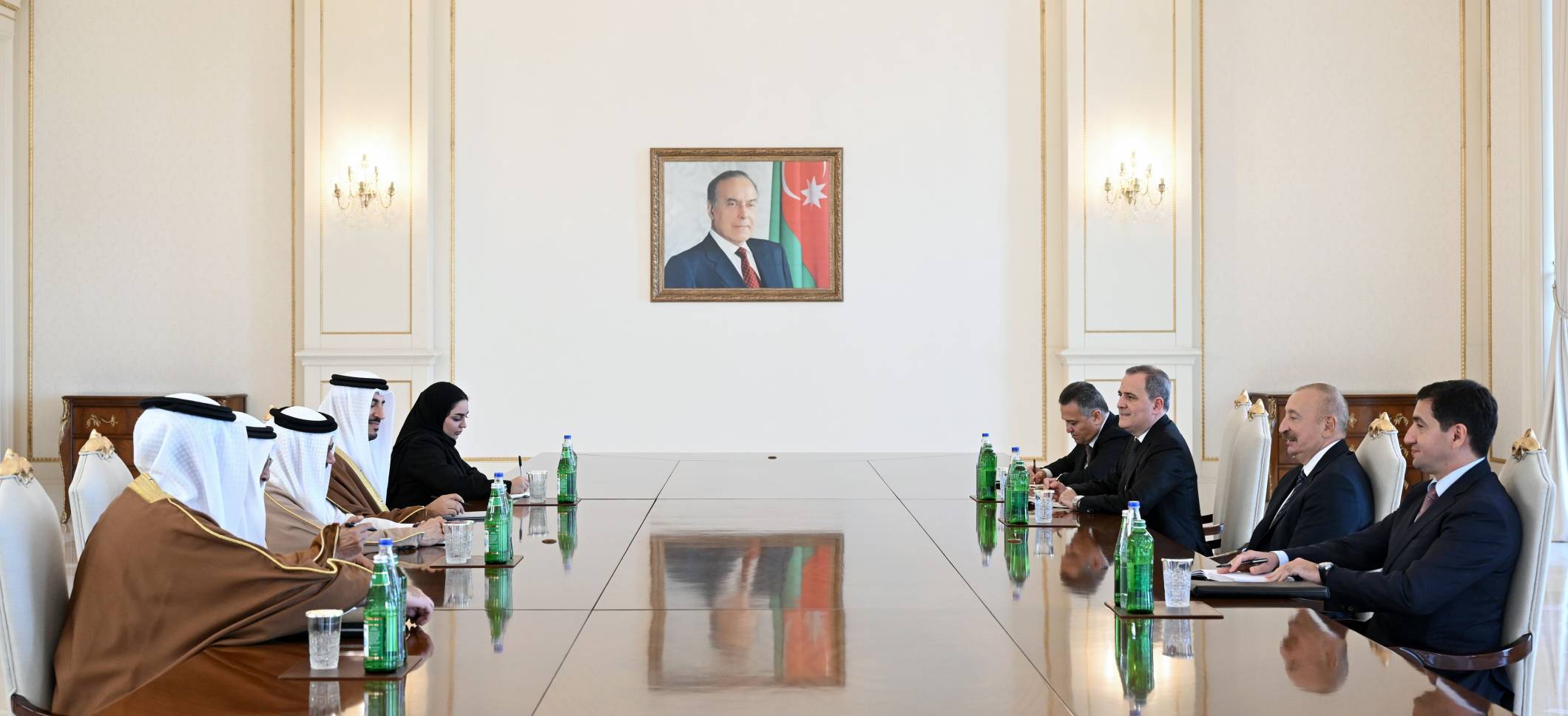 İlham Əliyev Bəhreynin xarici işlər nazirini qəbul edib
