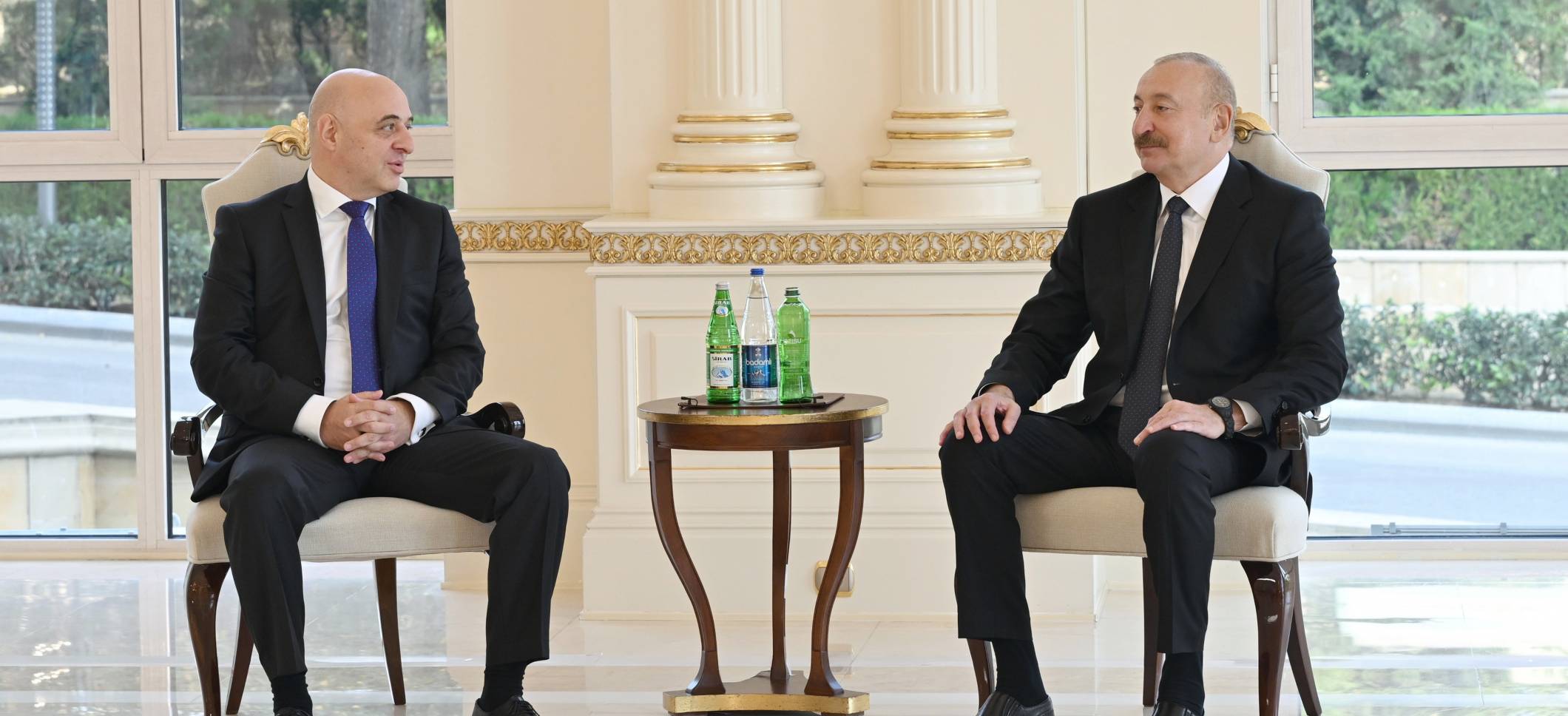 İlham Əliyev Gürcüstanın ölkəmizdə  yeni təyin olunmuş səfirini qəbul edib